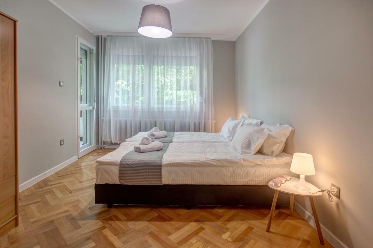 Spacious Flat Close To The American Embassy Apartament Sofia