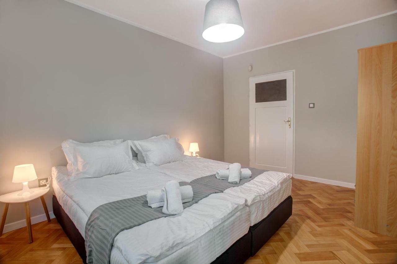 Spacious Flat Close To The American Embassy * Sofia